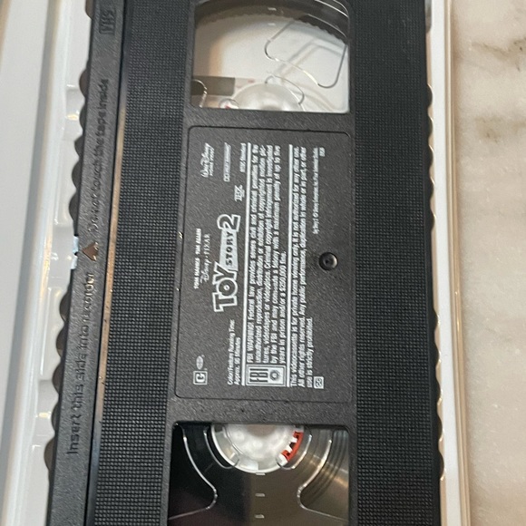 Disney Pixar Toy Story 2 clamshell vhs - Picture 2 of 12